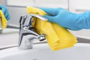 Cleaning services bathrooms